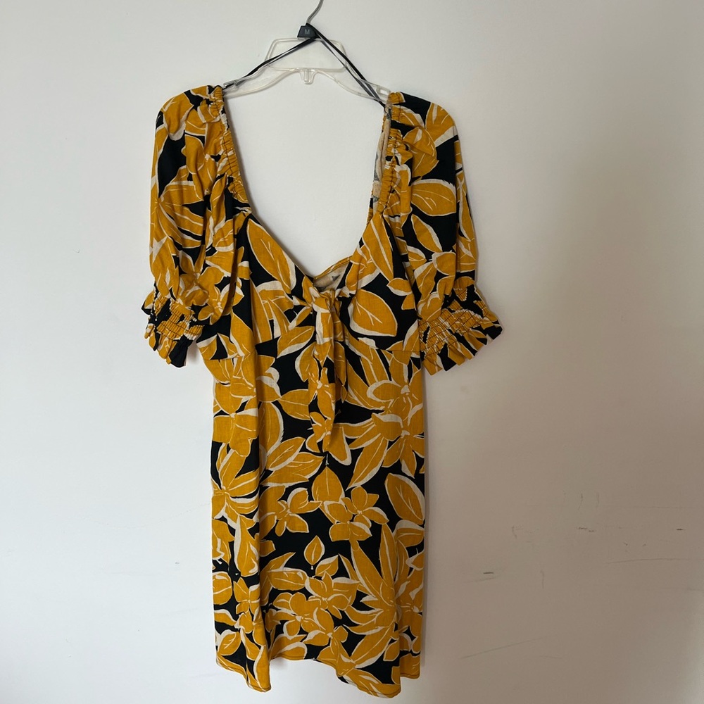 Gold and Yellow Floral Mini dress - XL